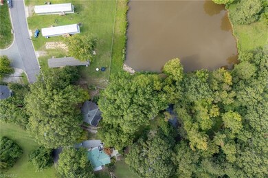 3101 Tew St, Greensboro, NC 27407 - photo 4