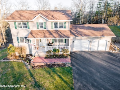 467 Bernadine Dr, Stroudsburg, PA 18360 - photo 2