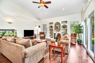 713 N Echohawk Way, Eagle, ID 83616 - photo 4