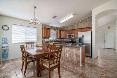 10618 W Pima St, Tolleson, AZ 85353 - photo 7