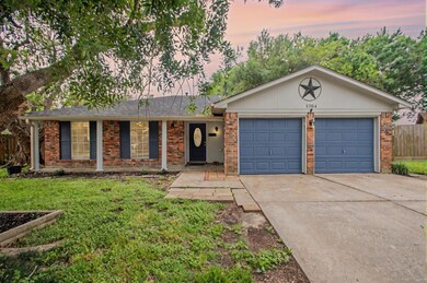 A charming front porch and stunning mature tree graces the front yard, offering shade and adding natural beauty to the​​‌​​​​‌​​‌‌​​​‌​​‌‌​‌‌‌​​‌‌​‌‌‌​‌​​​‌‌​ property.