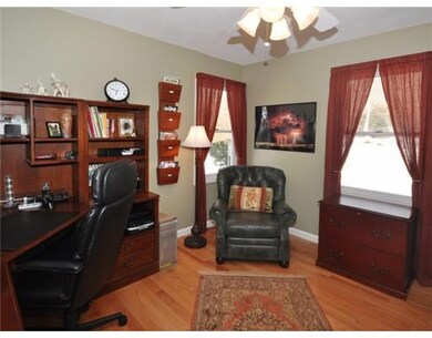 61 Woodmark Way, Wakefield, RI 02879 - photo 5