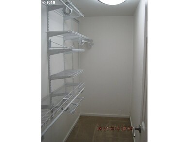 Bedroom, Primary