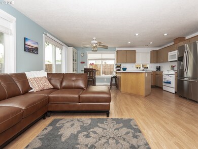 Living Room/Dining Room