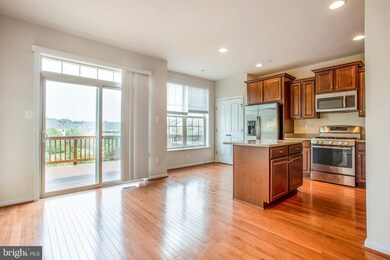 1115 Carinoso Cir, Severn, MD 21144 - photo 4