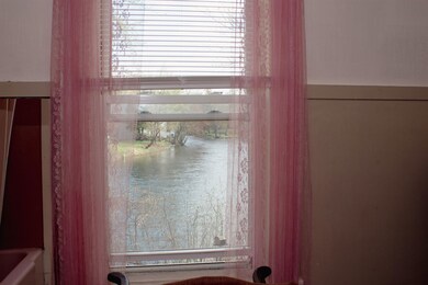 62-64 Elm St, Northfield, NH 03276 - photo 6