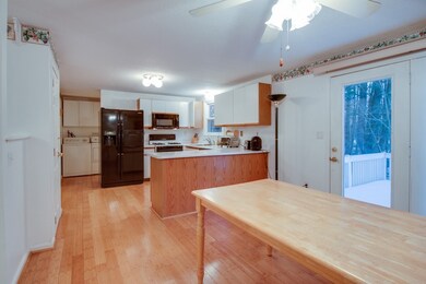 173 Hypine Rd, Dracut, MA 01826 - photo 2