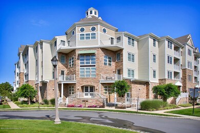 33 Cooper Ave unit 211 Long-large-001-28