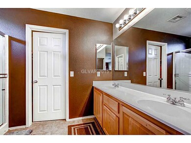 Master Bath/Spa. Accent Paint and Double Sink