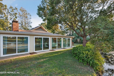 10039 Leisure Ln N, Jacksonville, FL 32256 - photo 2