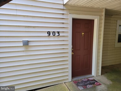 903 Westhaven Dr unit 102, Bowie, MD 20721 - photo 2