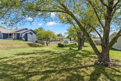 3505 NE 85th St, Kansas City, MO 64156 - photo 2