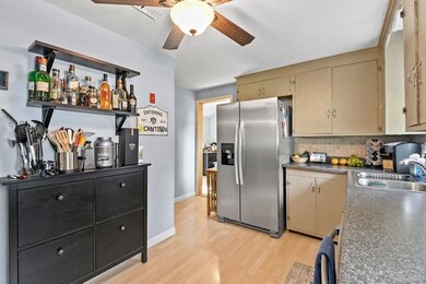 64 Leeds St, Worcester, MA 01606 - photo 6