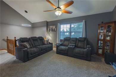 518 South St, Grain Valley, MO 64029 - photo 3