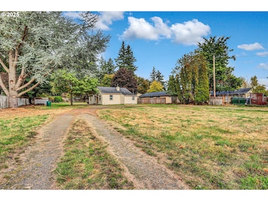 14125 SE Division St, Portland, OR 97236 - photo 7