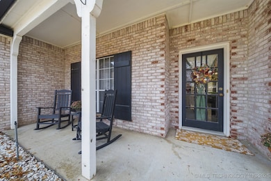 304 N Eucalyptus Ct, Broken Arrow, OK 74012 - photo 4