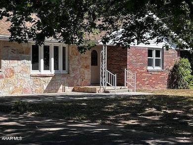 1217 Barton Rd, Breezewood, PA 15533 - photo 5