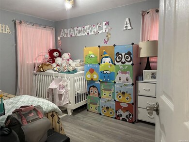 21 Linden Rd, Valley Stream, NY 11580 - photo 7