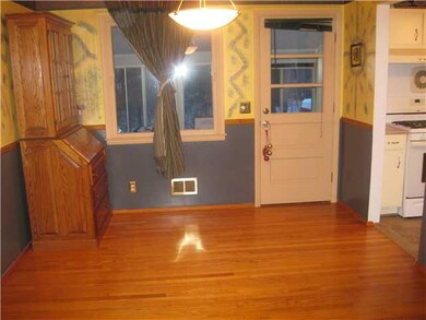 Dining Room. Dining area with great hardwood and d