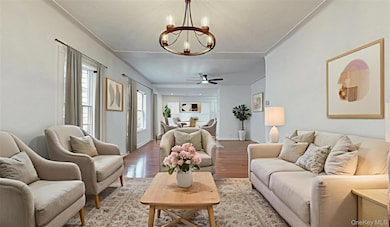 72-04 Manse St, Flushing, NY 11375 - photo 2