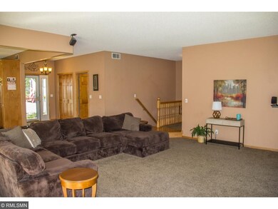 Very spacious living room