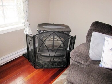 13 Juanita Ave, Raymond, NH 03077 - photo 5