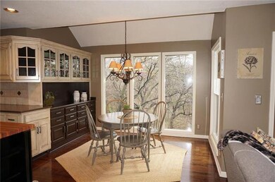 Eat in kitchen w/breathtaking views....