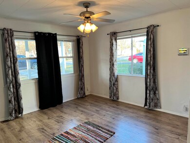 703 W Ensley Ave, Auburn, IN 46706 - photo 5