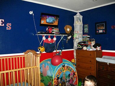 624 Charles St, Fall River, MA 02724 - photo 5