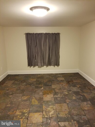 12214 Mackell Ln, Bowie, MD 20715 - photo 7