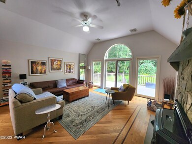 103 Millcreek Ct, Milford, PA 18337 - photo 6