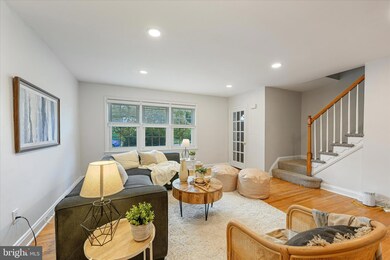 8153 Glen Gary Rd, Towson, MD 21286 - photo 2