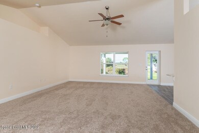 691 Capon Terrace unit 10, Sebastian, FL 32958 - photo 5