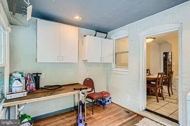 8650 Oakleigh Rd, Parkville, MD 21234 - photo 6