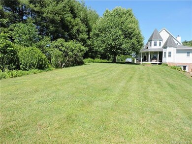 22 Dogwood Cir, Burnsville, NC 28714 - photo 5