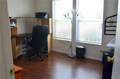 9546 W Quarter Moon Dr, Pendleton, IN 46064 - photo 4