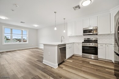 246 Main St unit 304, Chatham, NJ 07928 - photo 7