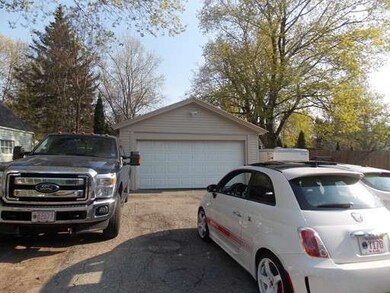 22 Laurier St, Worcester, MA 01603 - photo 4