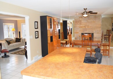 336 N Batavia Ave, Batavia, IL 60510 - photo 7