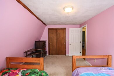 22 Pollard Rd, Nashua, NH 03062 - photo 7