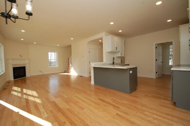 36 Bancroft Rd unit 78-3, Londonderry, NH 03053 - photo 6