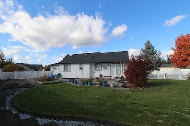 3922 E Siskin Ln, Mead, WA 99021 - photo 6