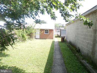 413 Chestnut St, Darby, PA 19023 - photo 5