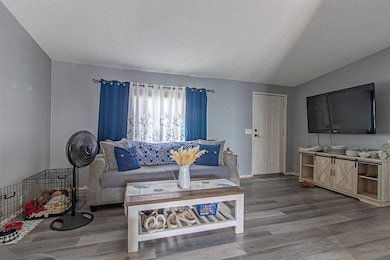 5300 E Desert Inn Rd unit 75, Las Vegas, NV 89122 - photo 3