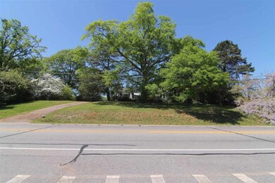 912 S Mechanic St, Pendleton, SC 29670 - photo 4