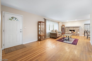 212 County Line Rd, Branchburg, NJ 08876 - photo 3