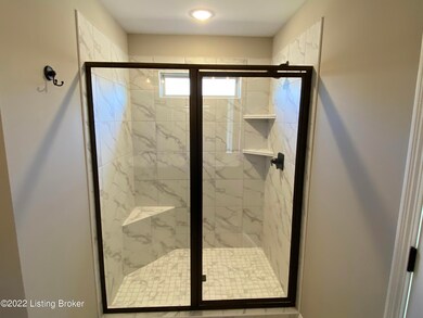 565 W Woodlake Cir, Mount Washington, KY 40047 - photo 6