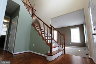 10351 Stewards Chance Ln, White Plains, MD 20695 - photo 3