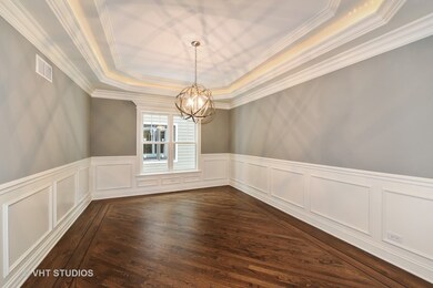 646 W Armitage Ave, Elmhurst, IL 60126 - photo 5