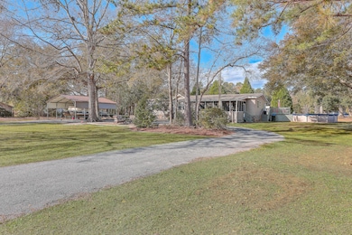 208 Catfish Landing Cir, Bonneau, SC 29431 - photo 2